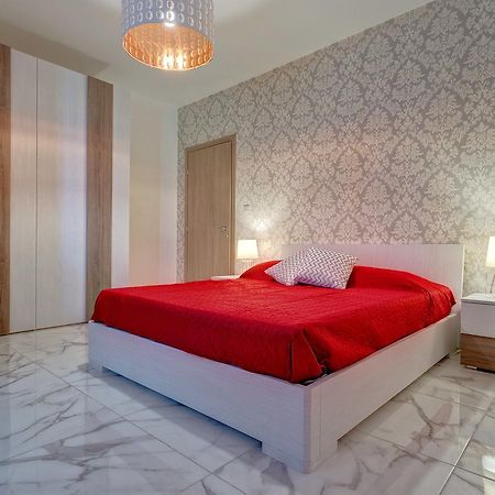 Marvelous 2 Bedroom Apartment By The Sea Qawra Buitenkant foto