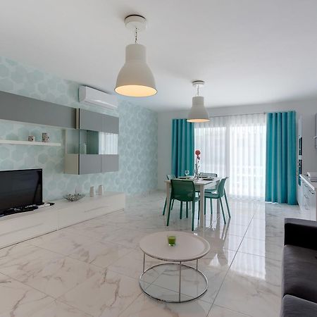Marvelous 2 Bedroom Apartment By The Sea Qawra Buitenkant foto