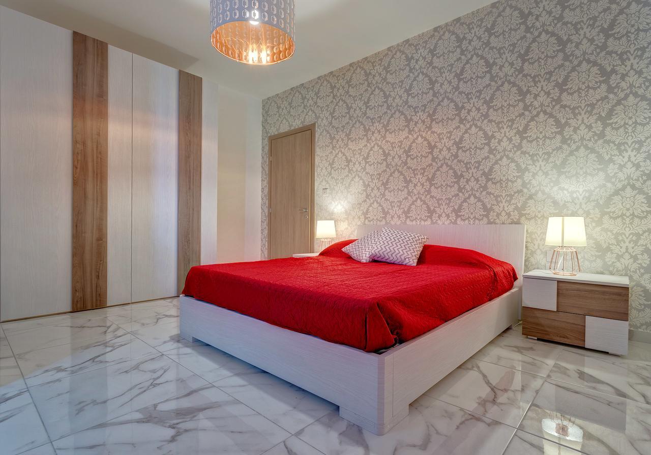 Marvelous 2 Bedroom Apartment By The Sea Qawra Buitenkant foto