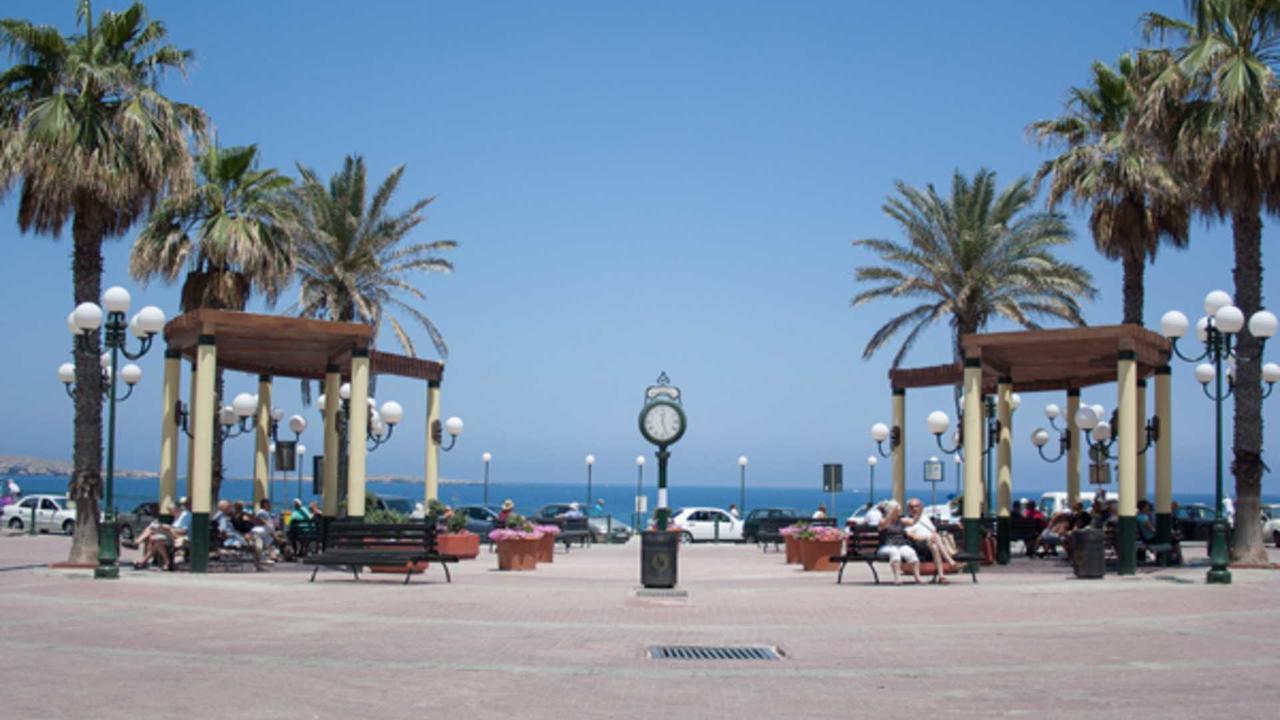 Marvelous 2 Bedroom Apartment By The Sea Qawra Buitenkant foto